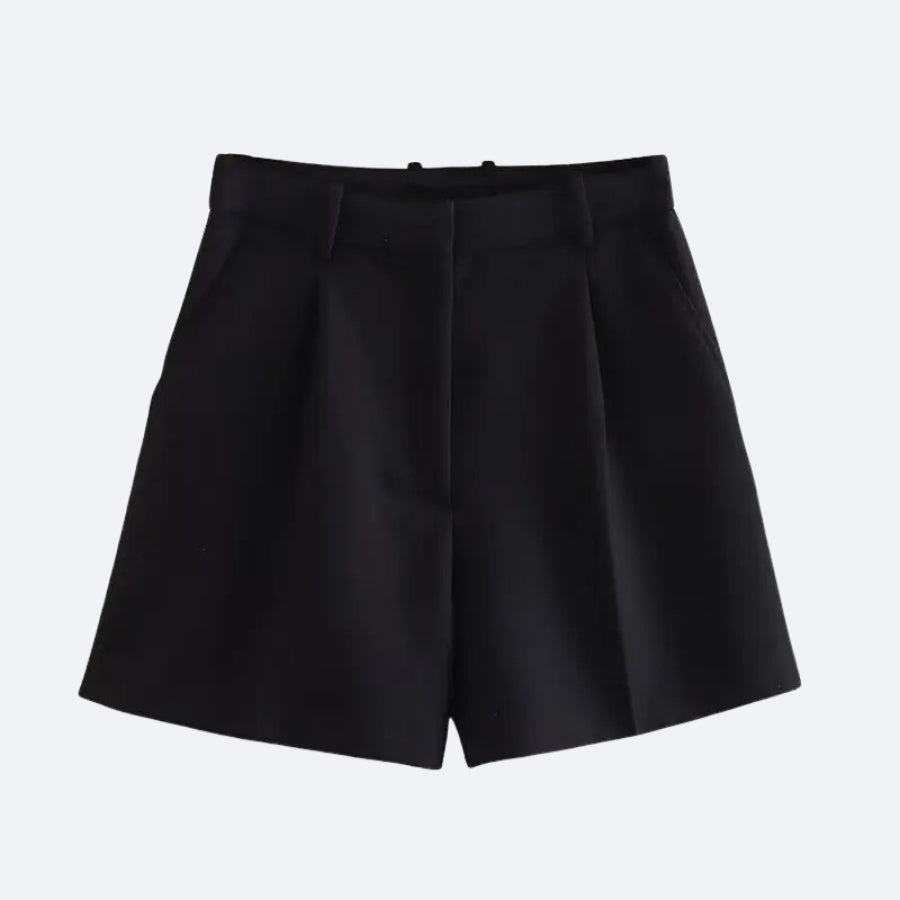 Tailored Shorts – Elegance and Comfort