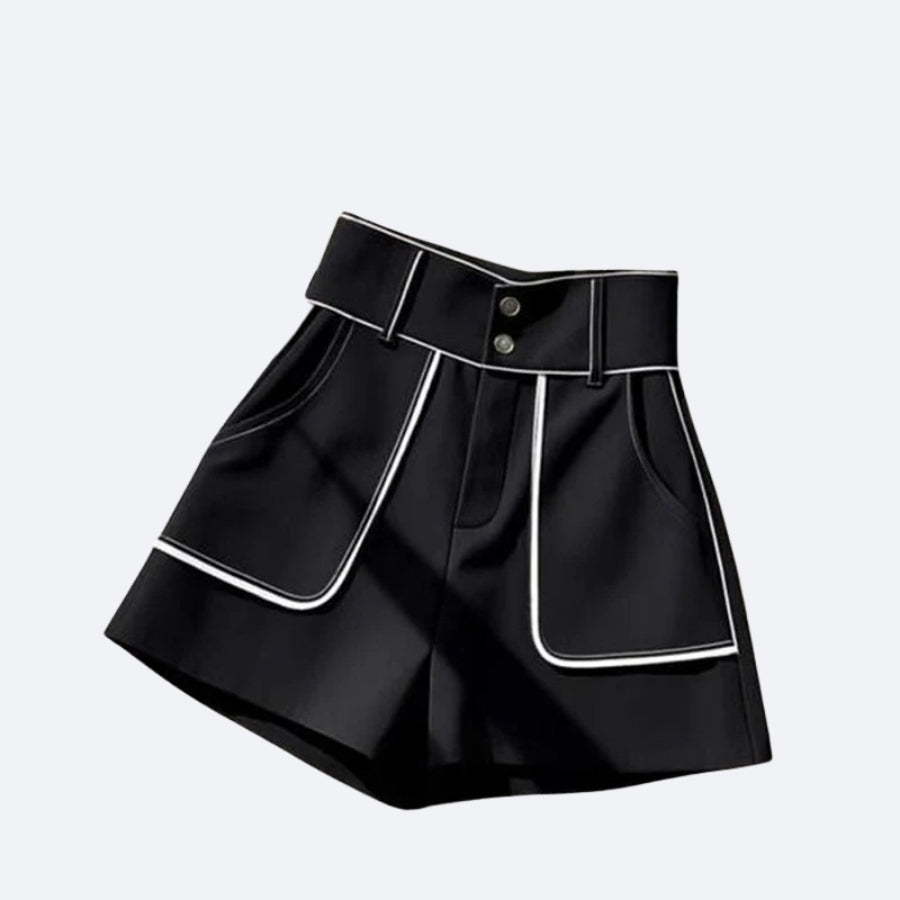 Chic Contrast Shorts – Trendy and Modern