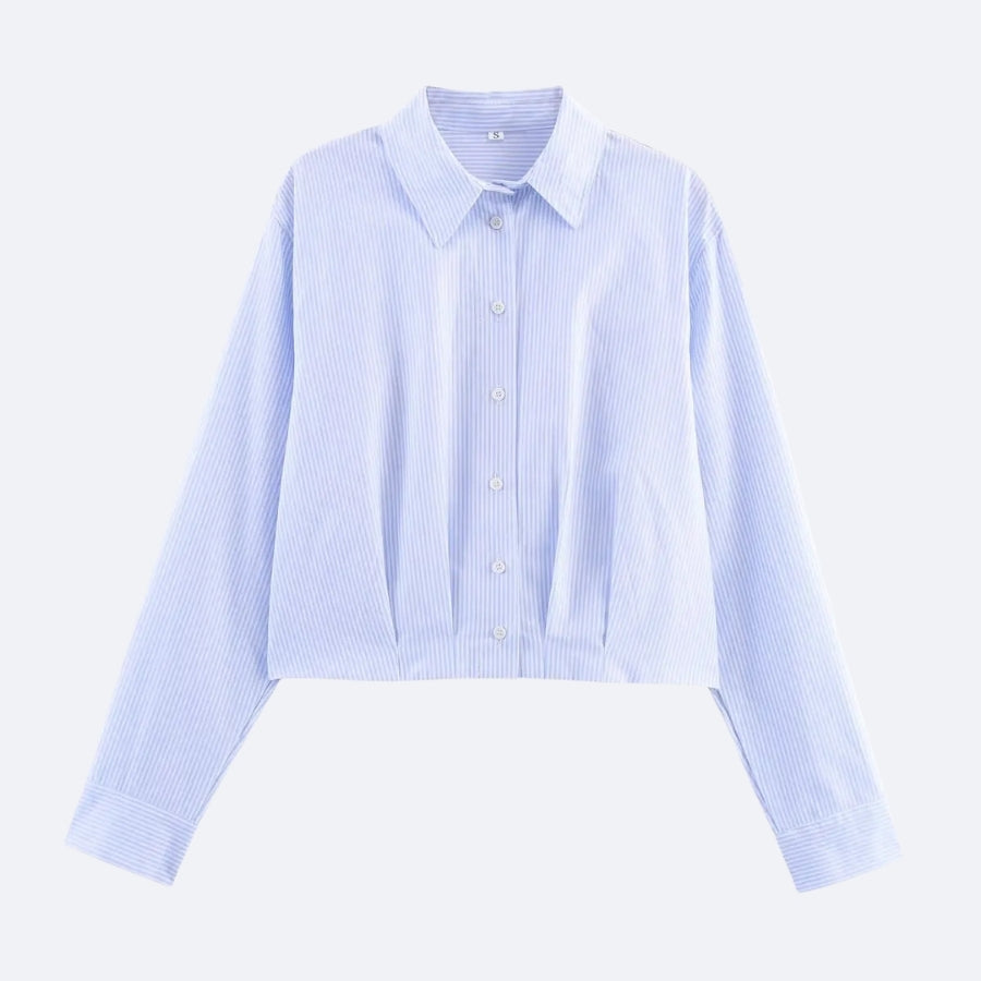 Chemise Courte Rayée Bleu Clair – Moderne & Élégante