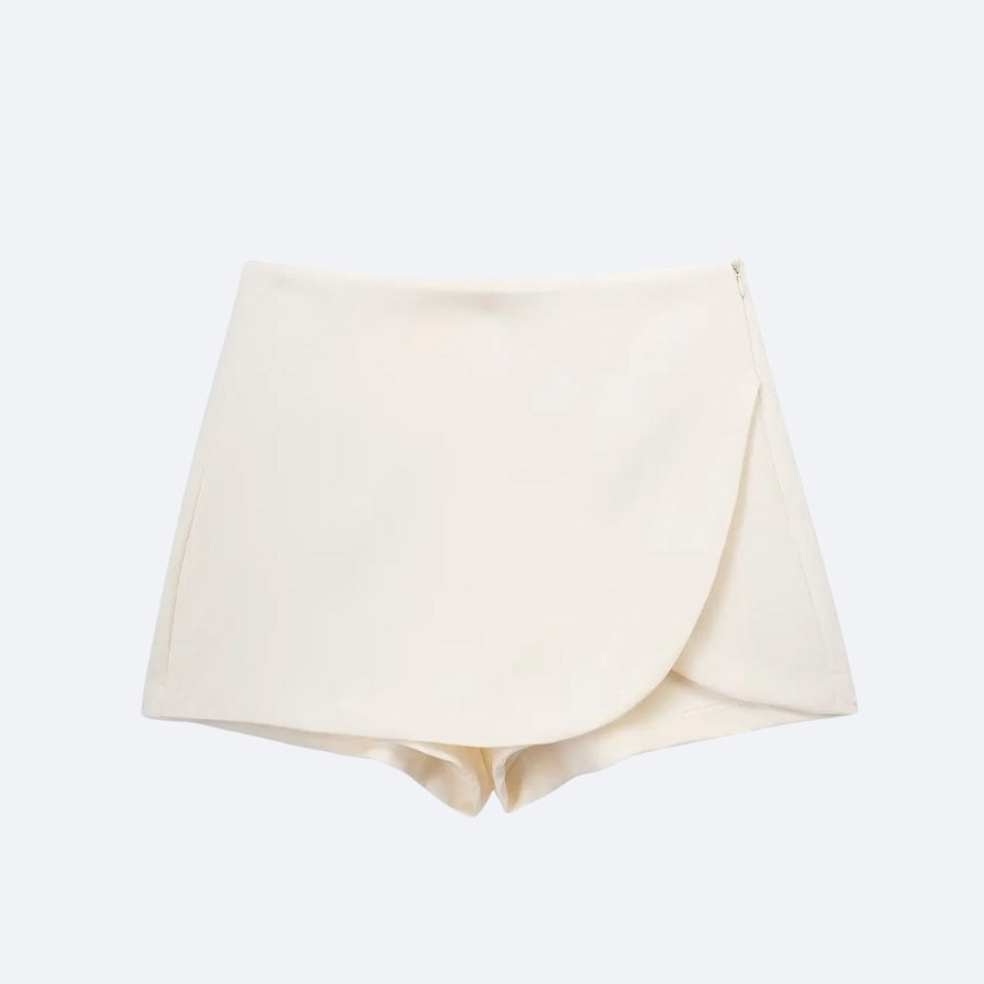 Skort Portefeuille Arrondi – Élégance et Praticité