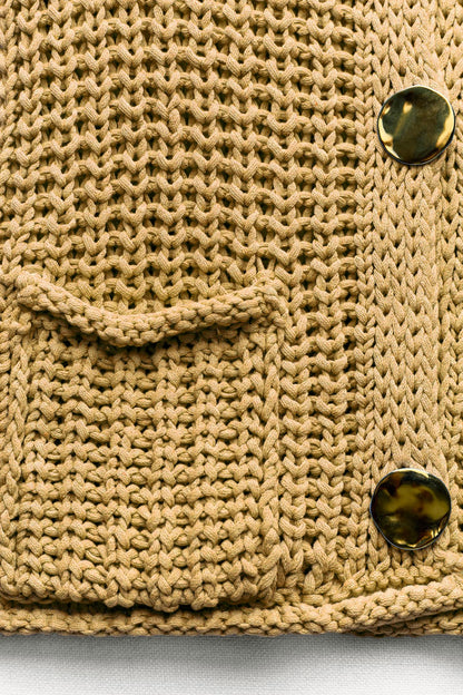 Pull en maille jaune