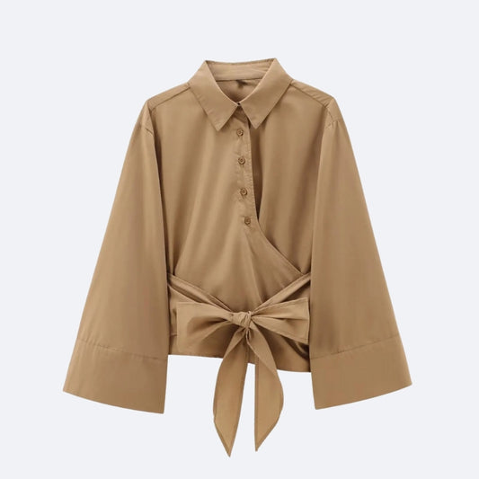 Chemise Camel Ceinturée – Chic & Intemporelle