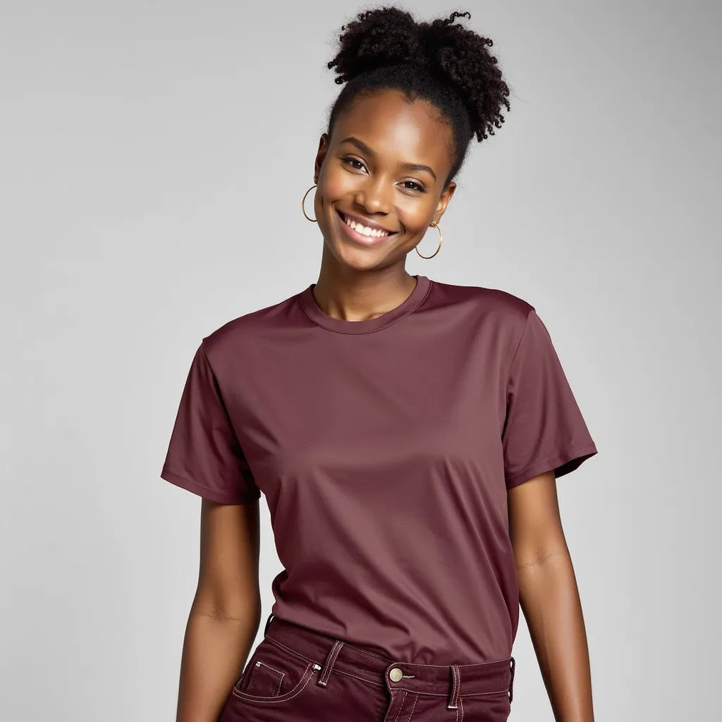 T-shirt Femme Cerise Noire – Une touche de profondeur et d’élégance