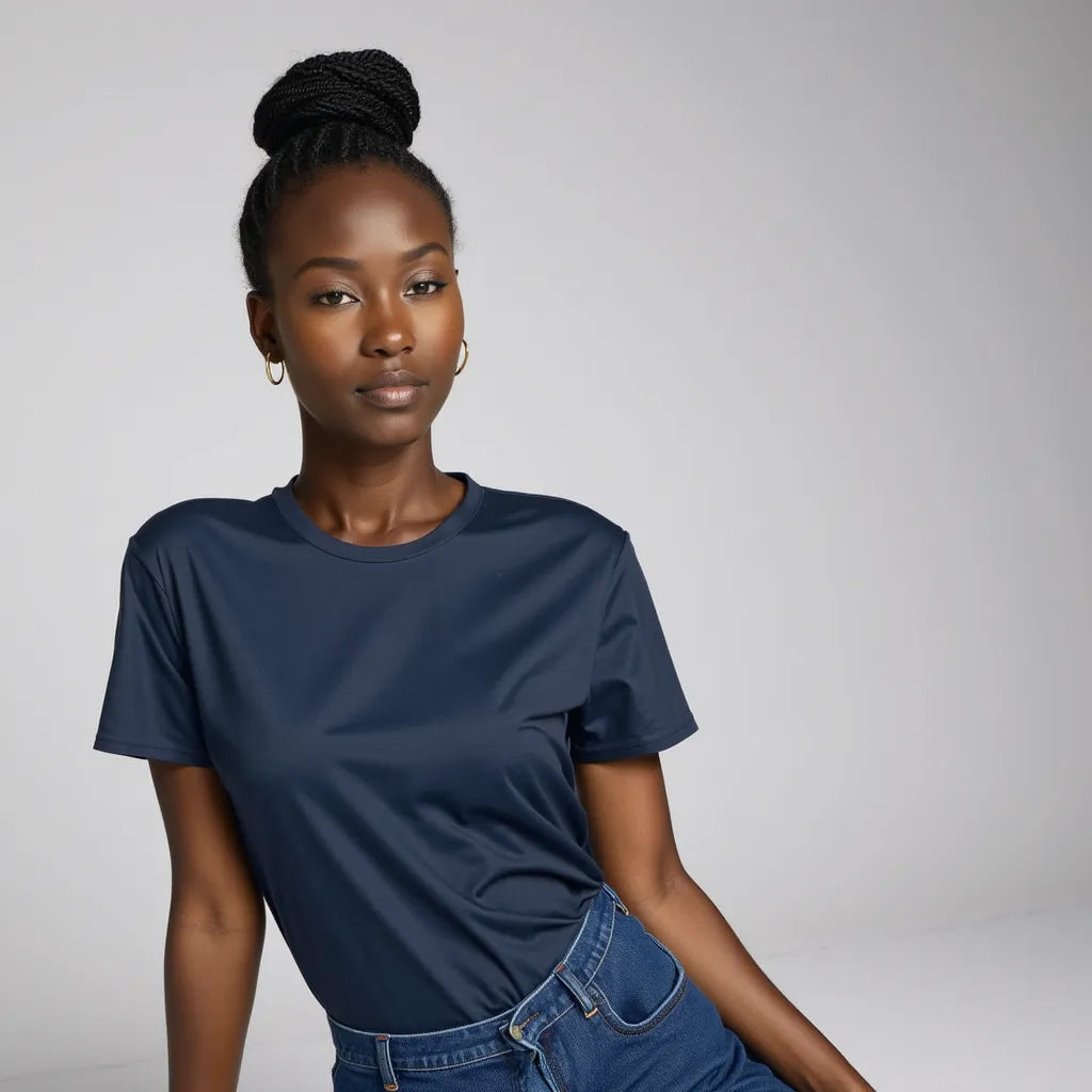 T-shirt Femme Bleu Minuit – Élégance et simplicité au quotidien