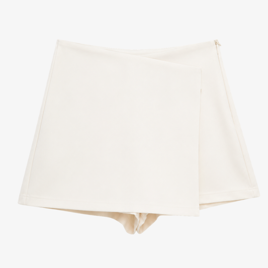 Sleek Skort – Elegance and Comfort