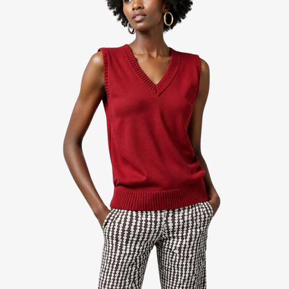 Elixir Red Sweater – Charm and character